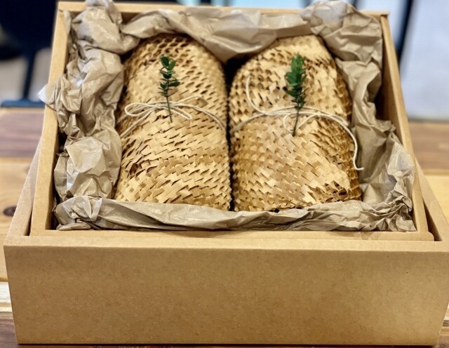 {빨간맛오미자청}, 오미자청, 오미자액기스, 오미자엑기스, 오미자원액, 오미자주스, 수제오미자청, 오미자즙, 오미자젤리, 오미자곤약젤리, 오미자진액, 오미자청선물, 오미자답례품, 오미자청답례품, 오미자청단체선물